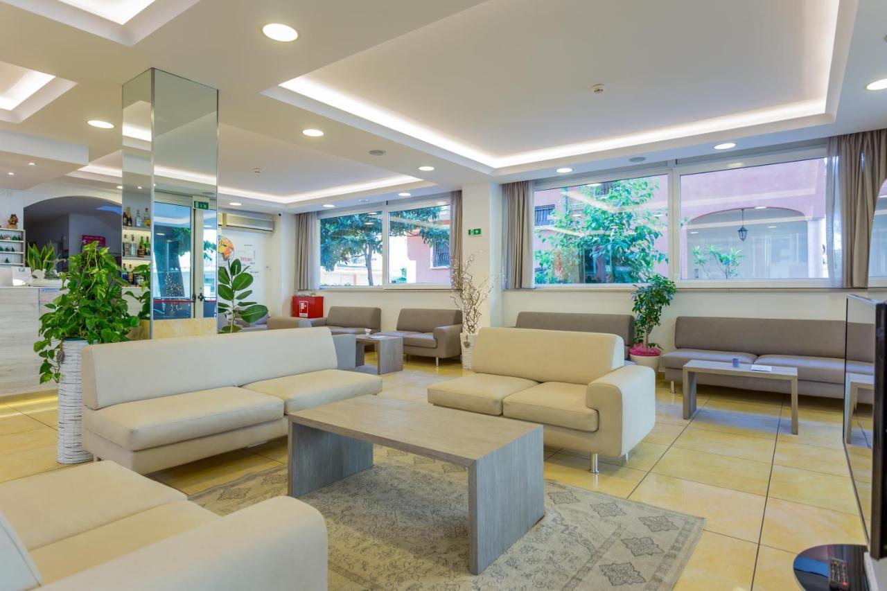 Monica Hotel Rimini