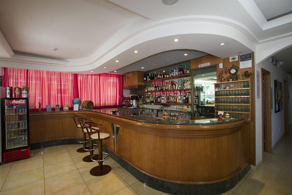 Hotel Monica 3*